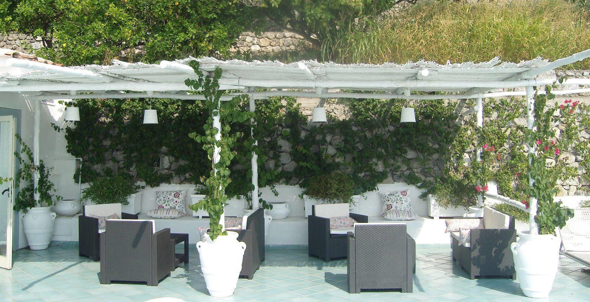 Hotel Le Fioriere Праяно Экстерьер фото